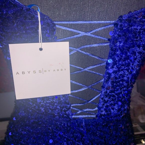 Abyss by Abby Visionary Gown Size S - Picture 4 of 7